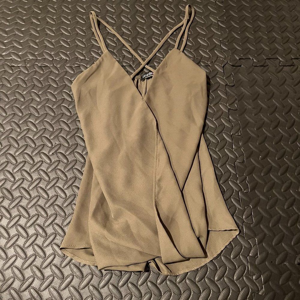 Fashion Nova army green blouse XS